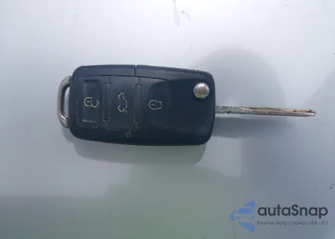 2007 Volkswagen Eos 2.0T z USA, uszkodzony, nr VIN WVWDA71F17V027117